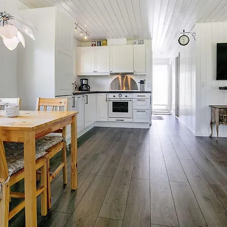 4 Person In بيت للعطل *